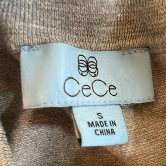 CeCe Collared Sweater - Picture 4 of 4